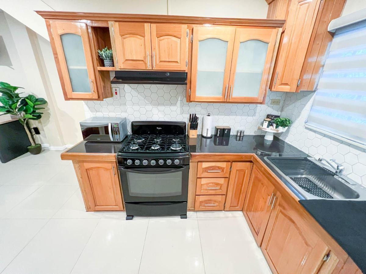 Stacys Place #4 Studio Apartment Port of Spain 外观 照片
